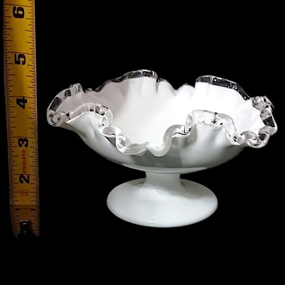 Fenton Silver Crest Compote Pedestal Dish Milk Glass Ruffled Edge Mid Century. - Picture 2 of 16